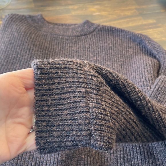 Aware Sweater  - Picture 9 of 11